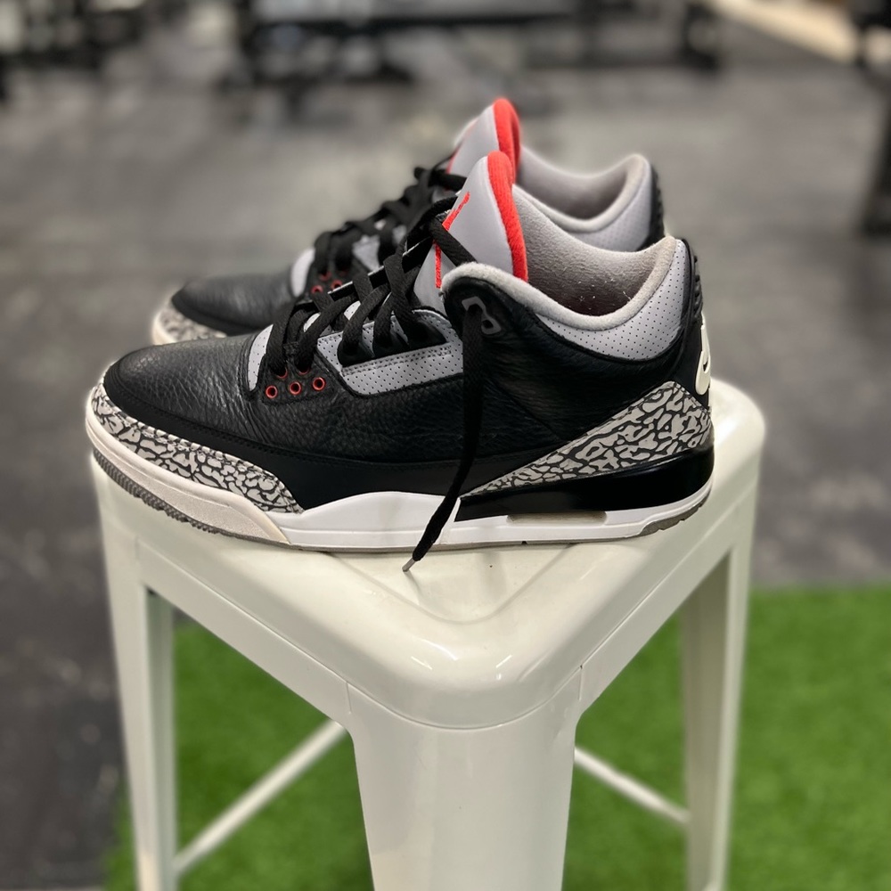 Jordan 3 retro black cement
